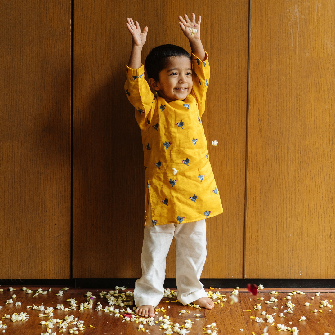 Chanderi Kurta Pyjama Set | Embroidered