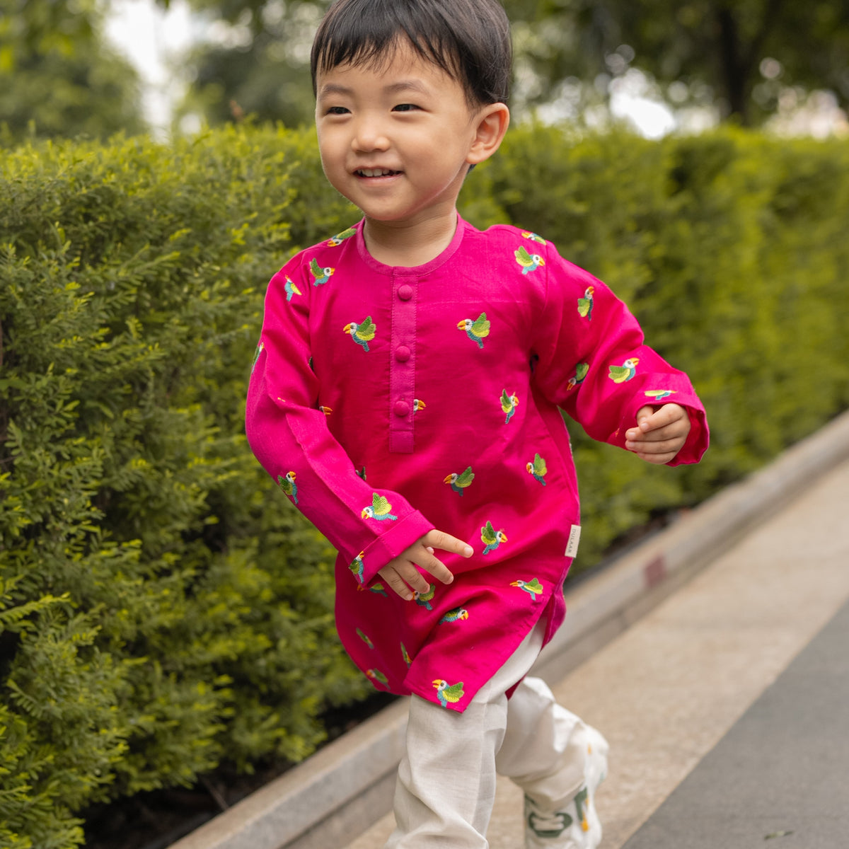 Chanderi Kurta Pyjama Set | Embroidered