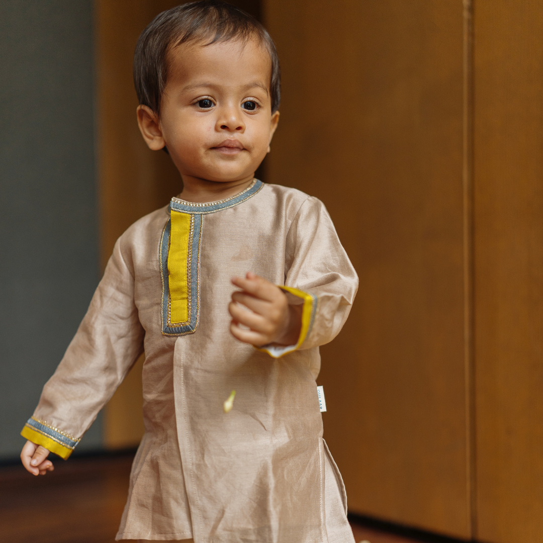 Chanderi Kurta Pyjama Set (Gota Work)